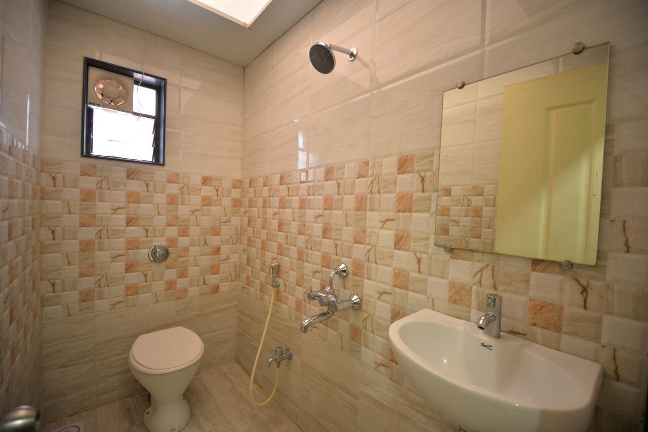 Hotel Radhe Krishna Solapur Dış mekan fotoğraf